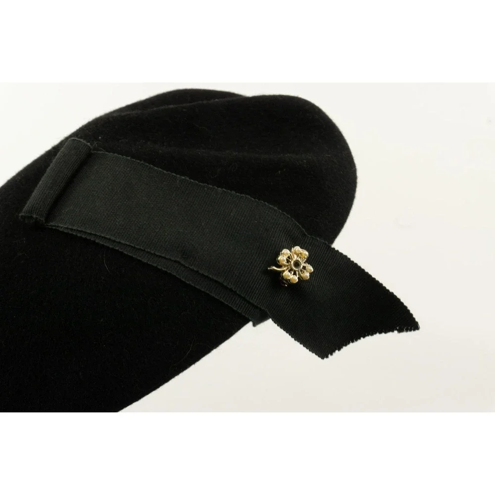 Vintage Glenover Felt Wool Beret Cap Henry Pollak Tat Gem Floral Pin Black